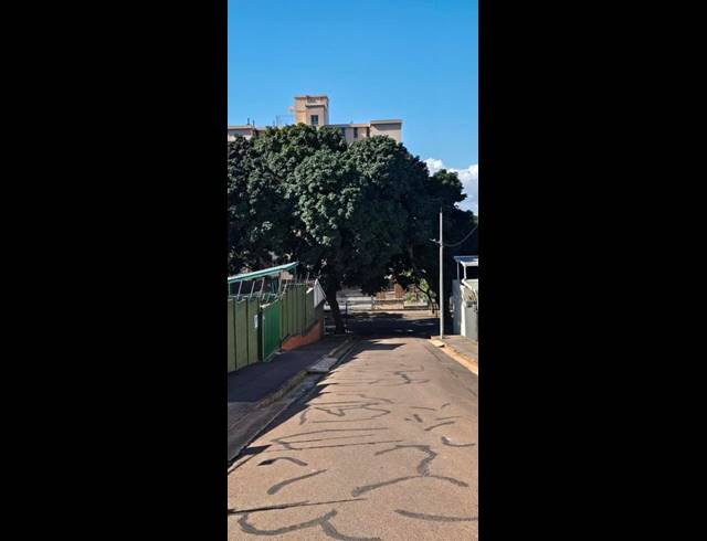 3 BEDROOM APARTMENT FOR SALE IN BEREA